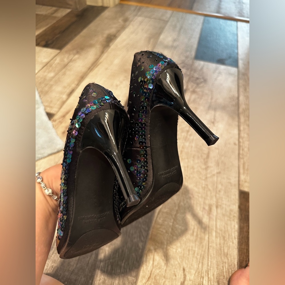 NWOT Rampage Gorgeous Black with Multicolor Sequin High Heel Pointed Shoes - Picture 17 of 17